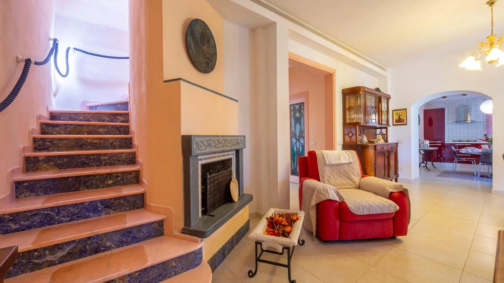 Villa Clara Few Km From The Sea - Happy Rentals بيتراسانتا